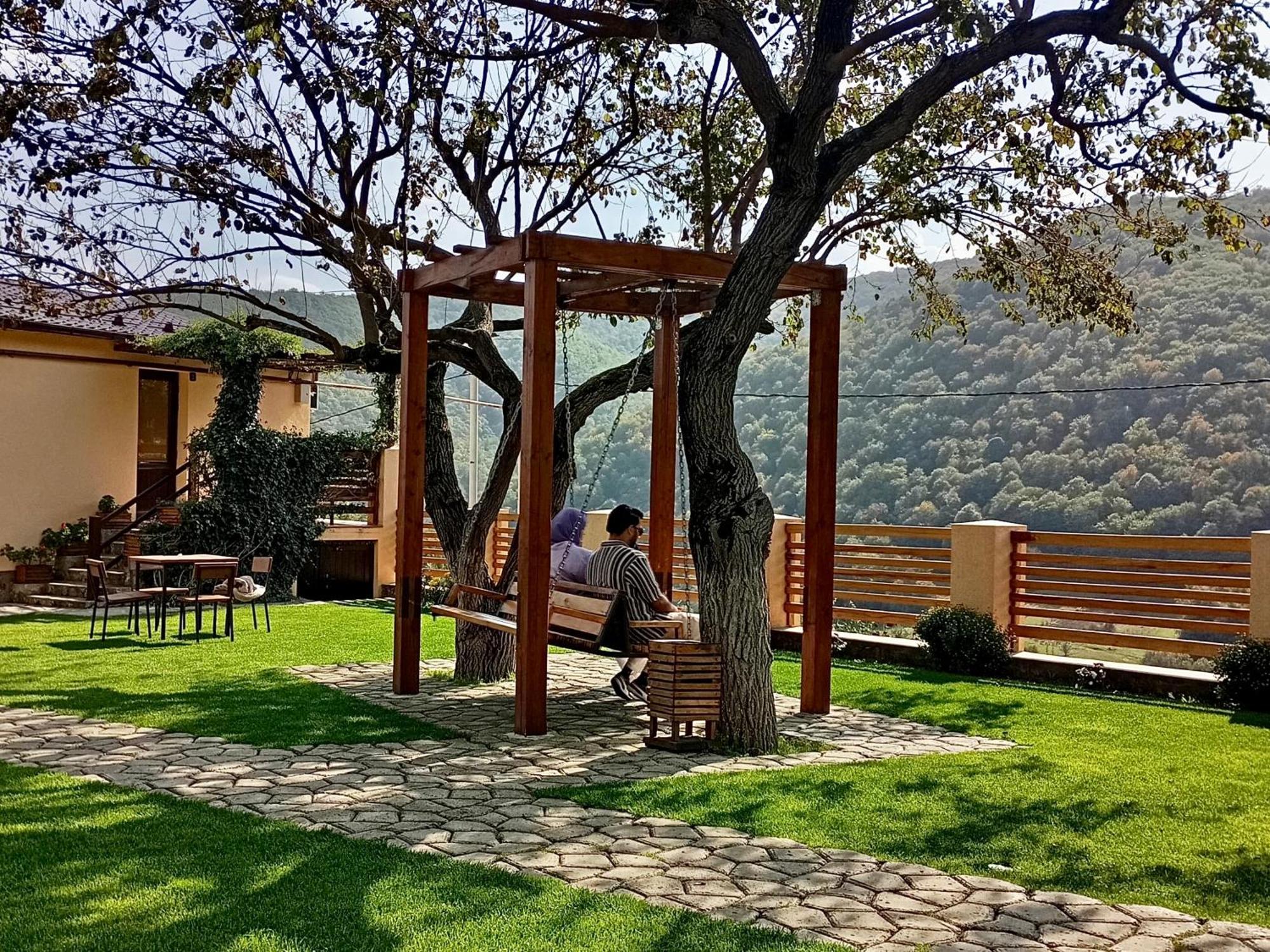Dilivita Rest House ديليجان المظهر الخارجي الصورة
