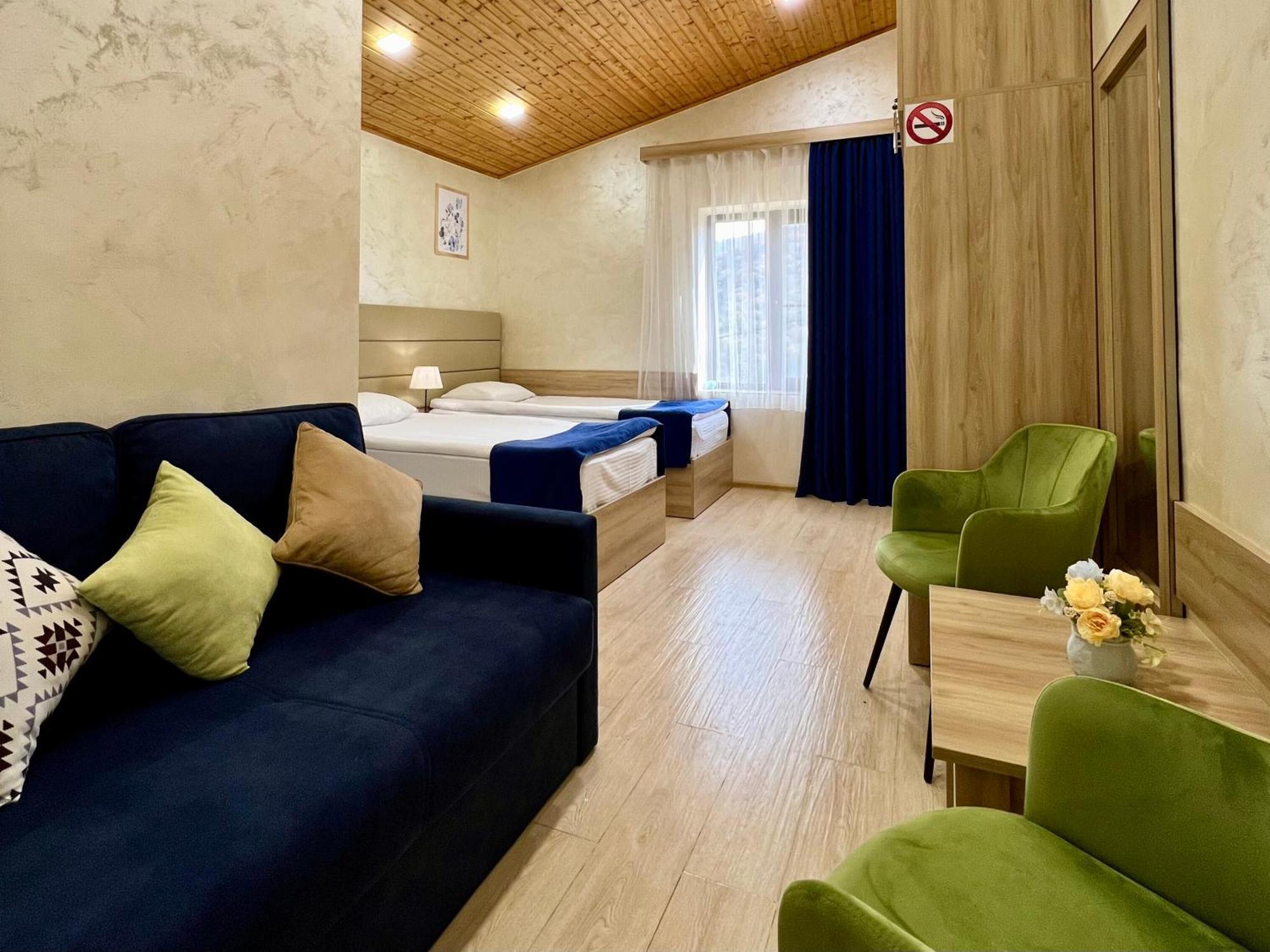 Dilivita Rest House ديليجان المظهر الخارجي الصورة